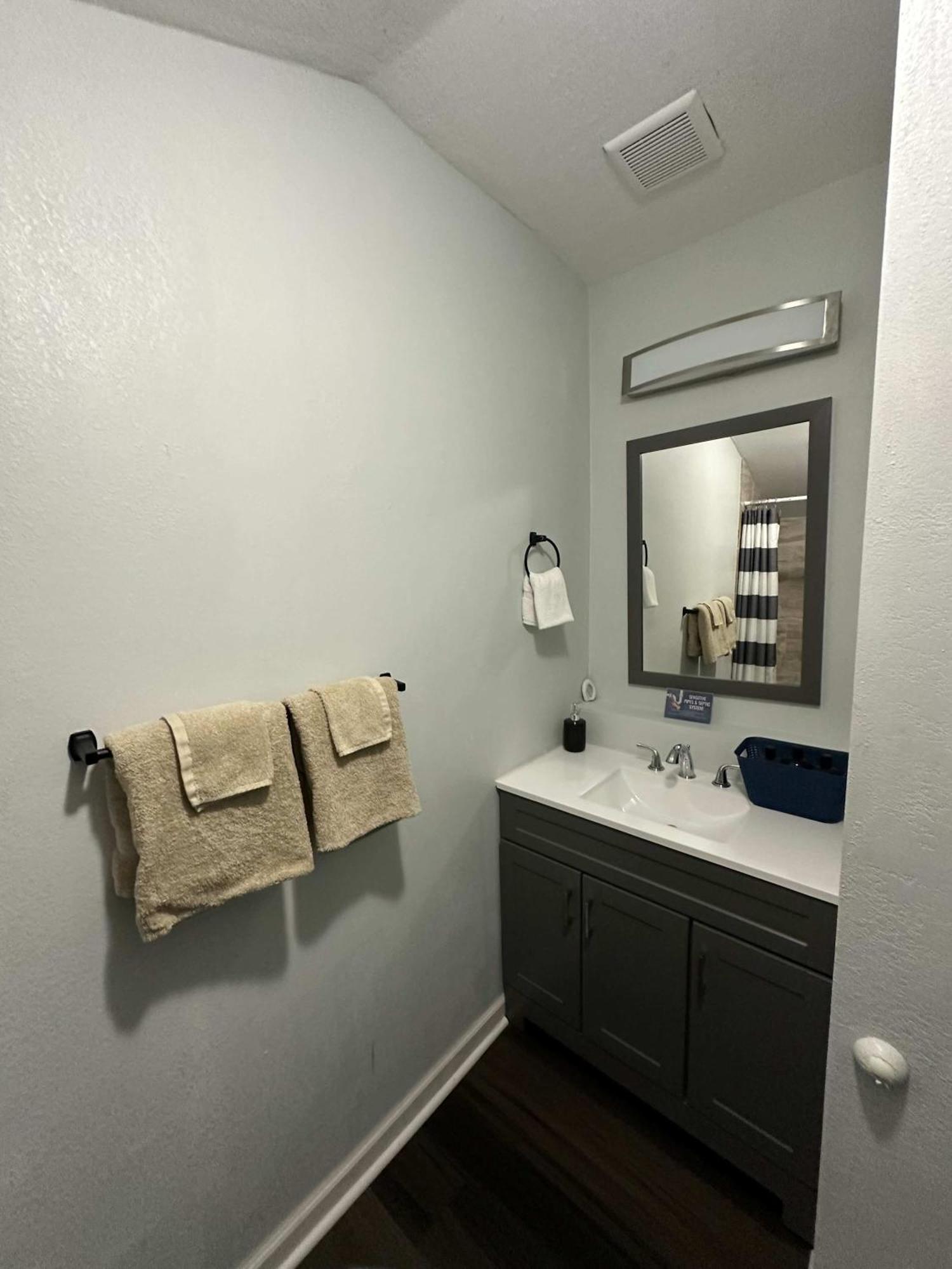 Pensacola Pearl - Studio Apartment - Pets Welcome Eksteriør bilde